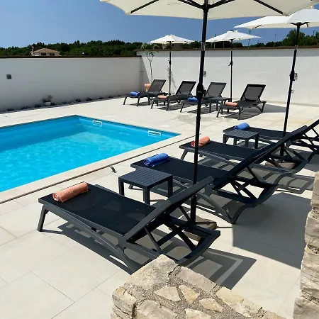 Vila Villa Victoria
